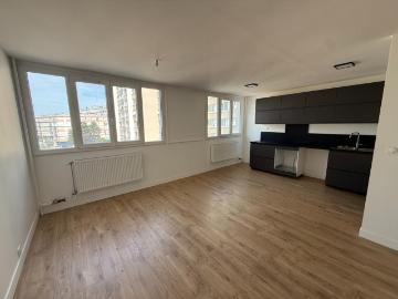 Appartement à louer à MONTREUIL