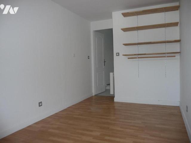 Appartement à louer à Nœux les Mines, Hauts de France, 0€