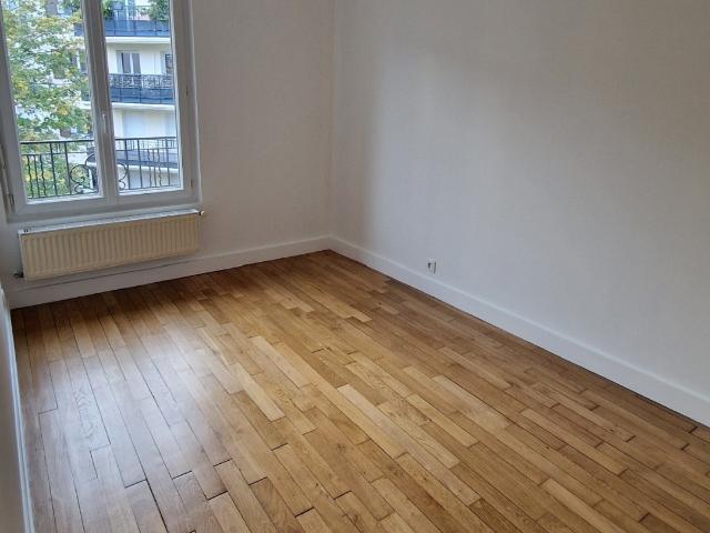 Appartement à louer à NOGENT SUR MARNE