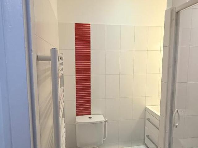 Appartement à louer à Nantes, 1 pièce, 20m², proche des commodités