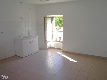 Appartement à louer à Saint Geniès de Malgoirès, Occitanie, €