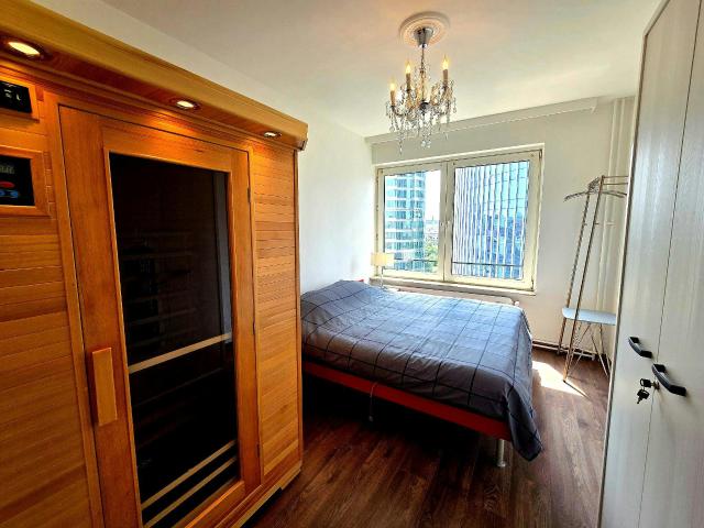 Appartement à louer à Saint Josse ten Noode, Place Saint Lazare