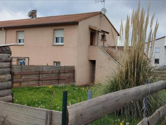 Appartement à louer à Saint Victor, Auvergne Rhône Alpes, €