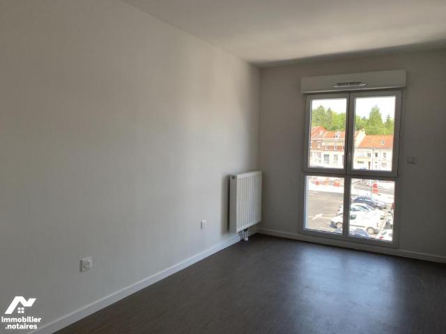 Appartement à louer à Sainte Catherine, Hauts de France, €