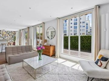 Appartement à louer à Paris 15Ème