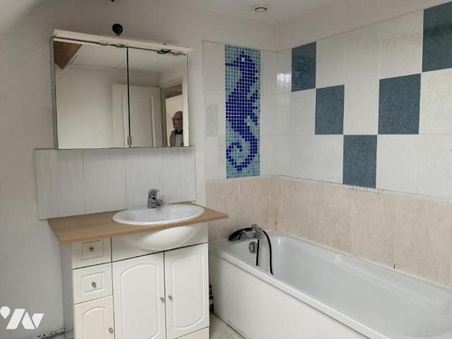 Appartement à louer à Provin, Hauts de France, 0€