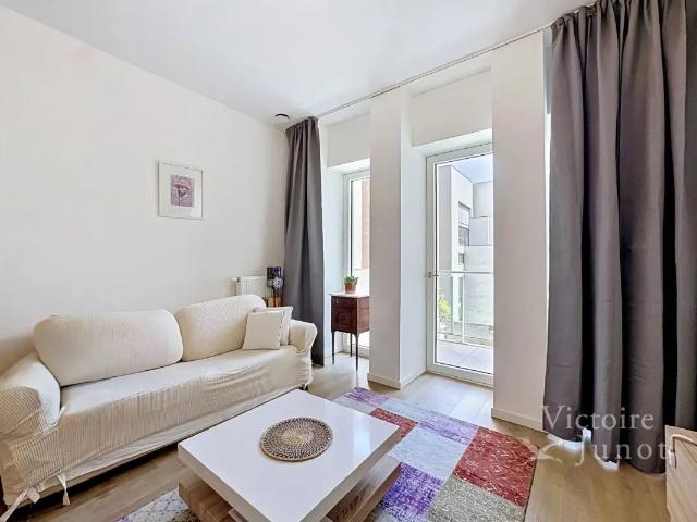 Appartement à louer à QUAI AUX PIERRES DE TAILLE 16 Bruxelles