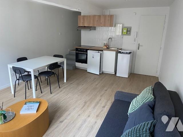 Appartement à louer à Rouen, Normandie, €