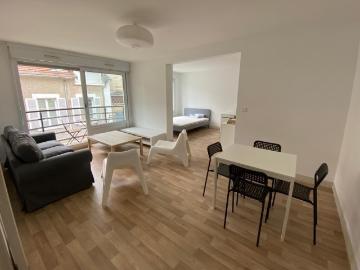 Reims, Marne, Champagne-Ardenne - Balcon