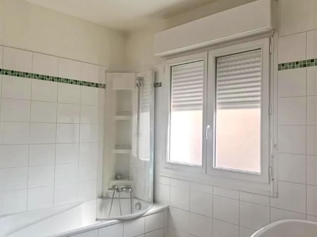 Appartement à louer à Reims, Grand Est, €