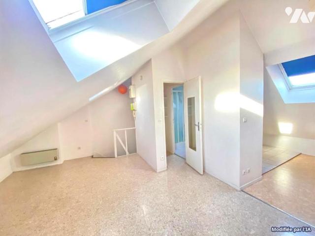 Appartement à louer à Reims, Grand Est, €