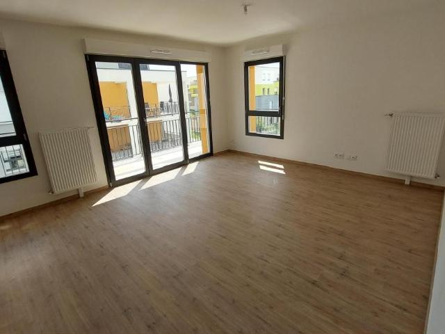 Appartement à louer à Reims, Grand Est, €