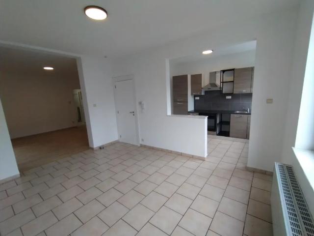 Appartement à louer à rue du CENTRE 37 Saint Nicolas