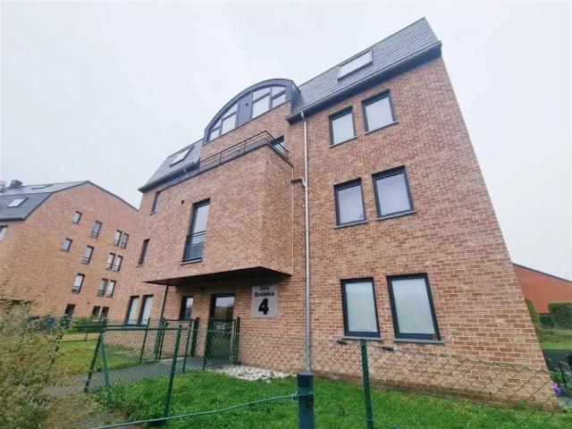 Appartement à louer à Rue de la Longue Couture 4 Seilles