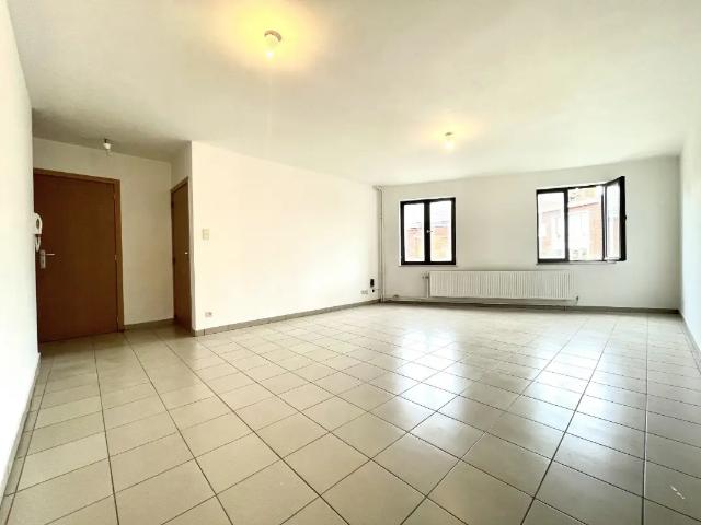 Appartement à louer à Rue de la Régence 15 Charleroi