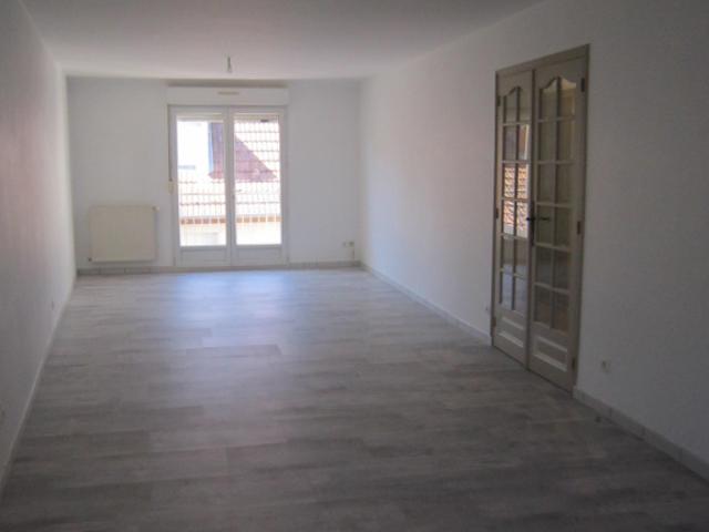 APPARTEMENT à louer à VORAY SUR L OGNON 6 pièces REF: 2205 VORAY SUR L'OGNON