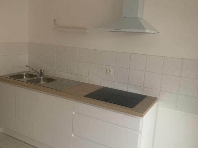 Appartement à louer à Valenciennes, Hauts de France, €
