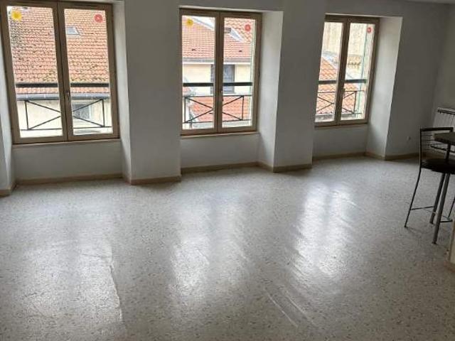 Appartement à louer à Verdun, Grand Est, €