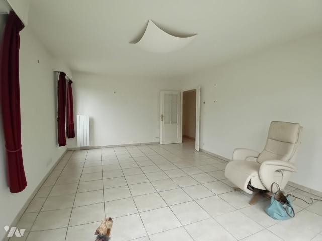 Appartement à louer à Vernon, Normandie, €