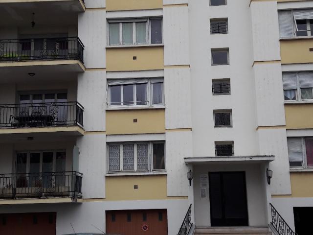 Appartement à louer à Verpillière, Auvergne Rhône Alpes, €