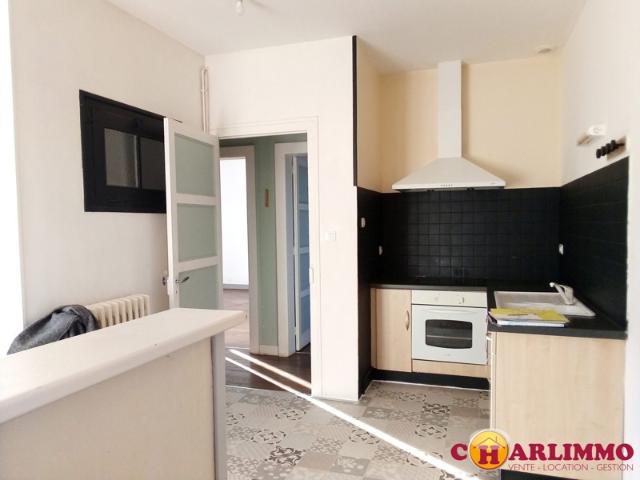 Appartement à louer Chabanais
