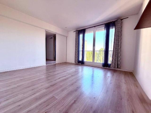 Appartement À Louer CHELLES Limite GOURNAY SUR MARNE