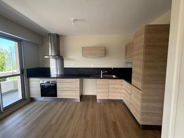 APPARTEMENT à louer CHERBOURG Ref: LAPP36124 Agence Lefranc Immobilier