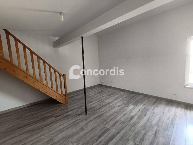 Appartement à louer CLEREY SUR BRENON
