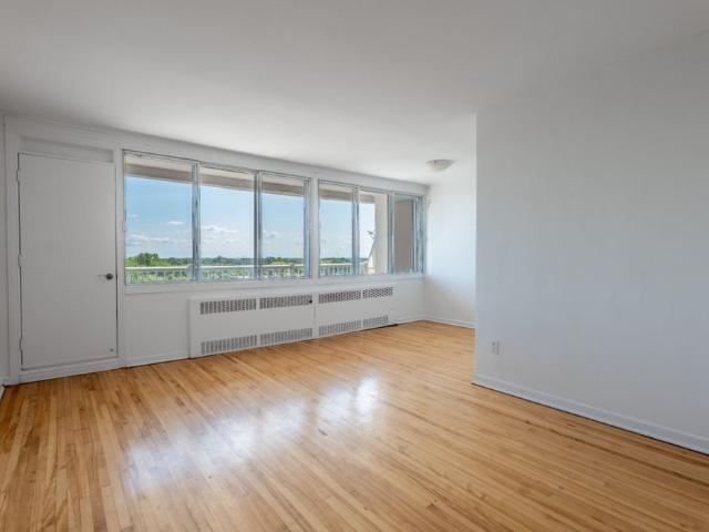 Appartement à louer Côte Saint Luc
