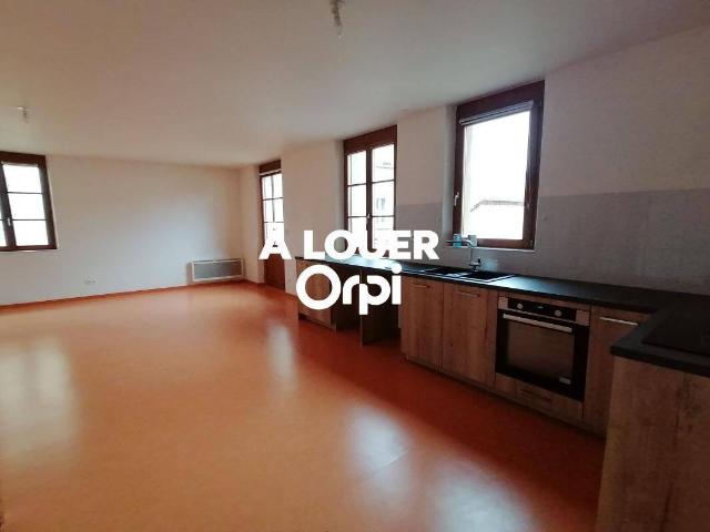 Appartement À Louer de 117.91m² terrasse