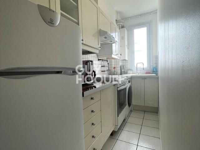 APPARTEMENT À LOUER DE 2 PIÈCES DE 28,40 M²