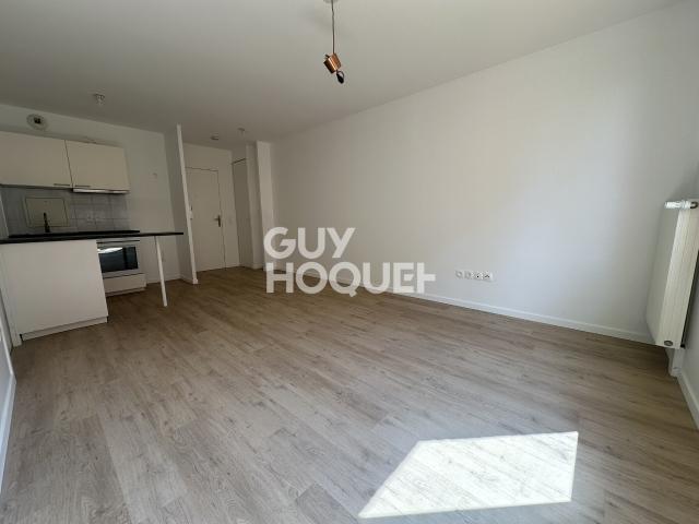 APPARTEMENT À LOUER DE 2 PIÈCES DE 39,83 M²