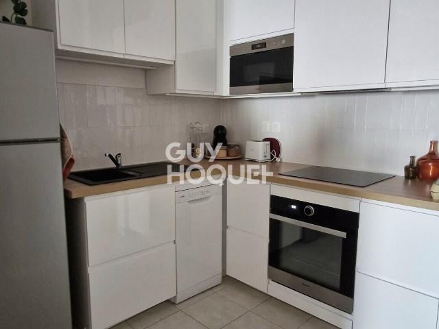 APPARTEMENT À LOUER DE 2 PIÈCES DE 47,22 M²