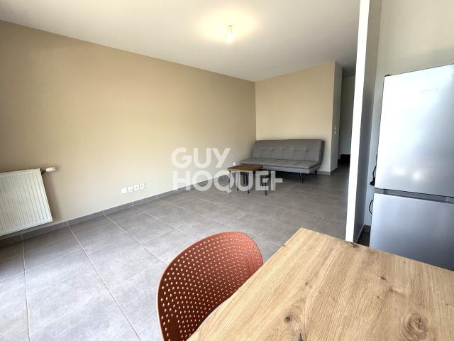APPARTEMENT À LOUER DE 2 PIÈCES DE 52,30 M²
