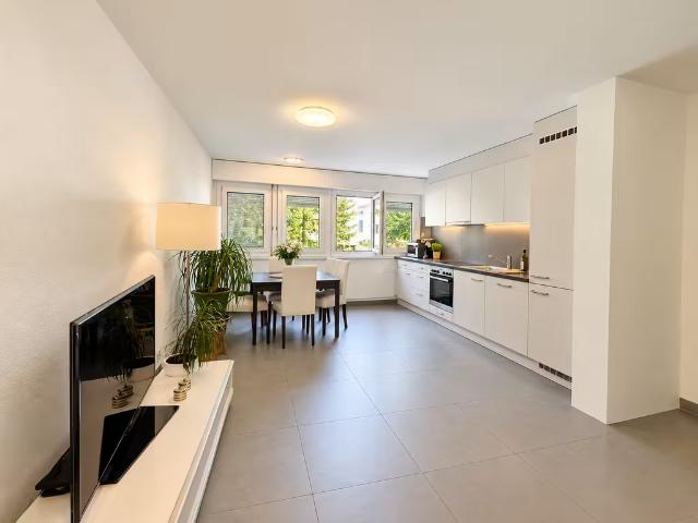 Appartement à louer de 3.5 pièces avec dressing au 2ème étage