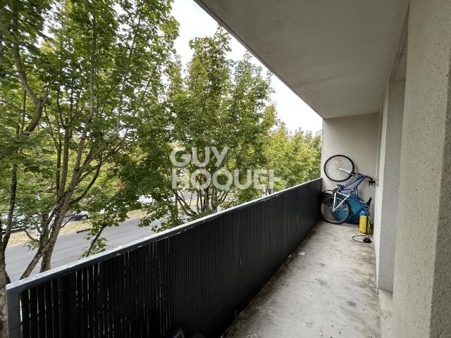 Appartement à louer de 3 pièces BUSSY SAINT GEORGES