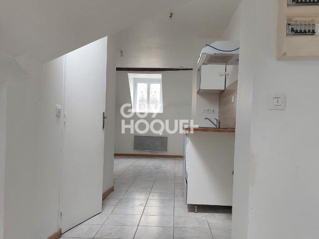 APPARTEMENT À LOUER DE 3 PIÈCES DE 39,29 M²
