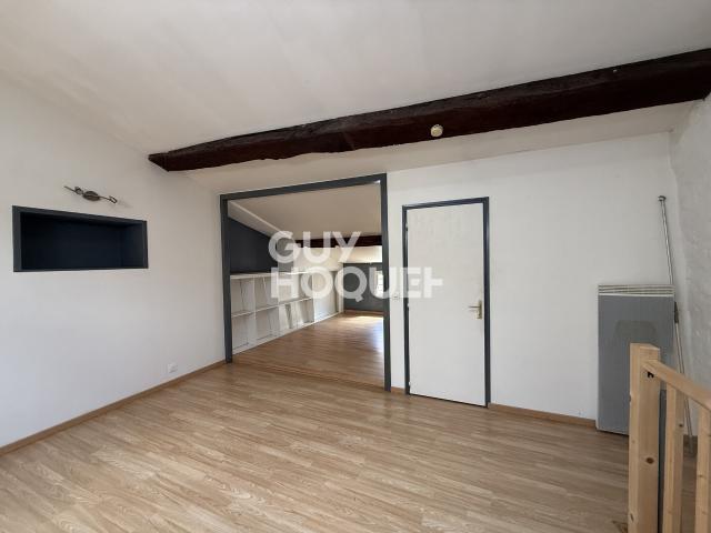 APPARTEMENT À LOUER DE 3 PIÈCES DE 45,00 M²