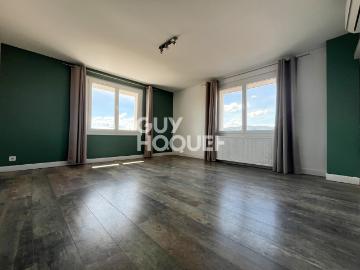 APPARTEMENT À LOUER DE 3 PIÈCES DE 75,06 M²