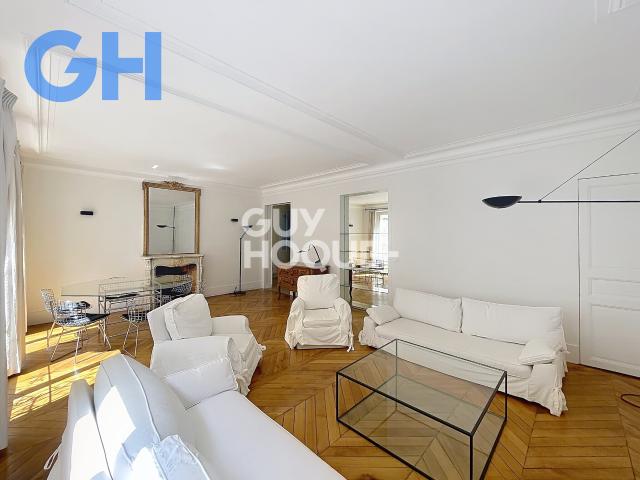 Appartement à louer de 4 pièces de 107 m²