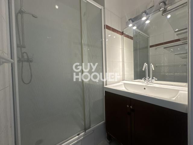 APPARTEMENT À LOUER DE 4 PIÈCES DE 95,70 M²