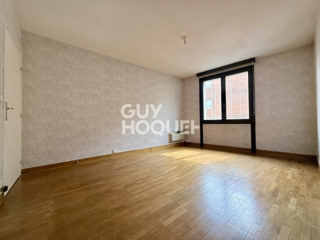 Appartement à louer de 5 pièces de 142 m² avec garage double