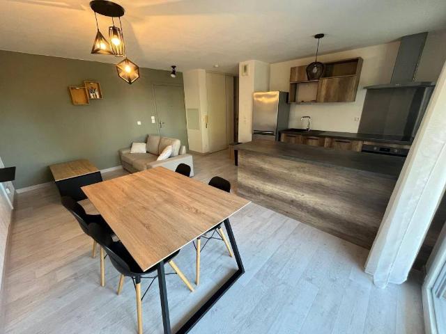 Appartement À Louer en MEUBLE
