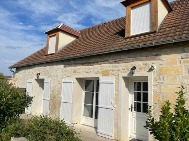 Appartement à louer en duplex à Gouvieux 3 pièces 57 m² LOI CARREZ