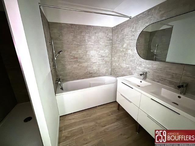 Appartement à louer F4 à Liverdun
