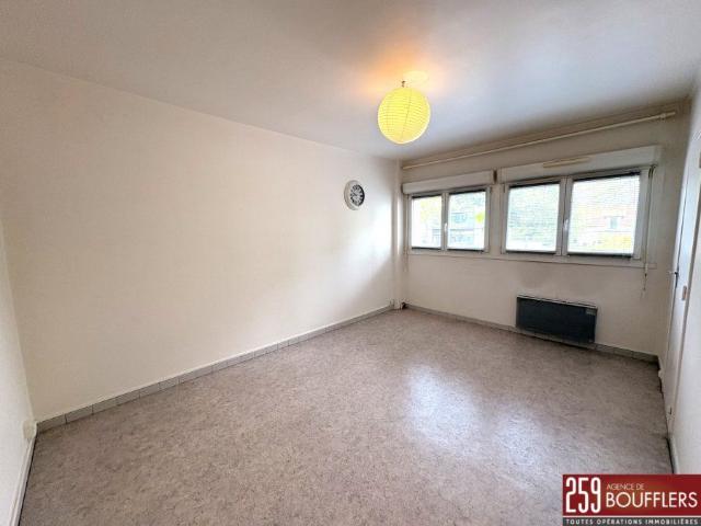 Appartement à louer F2 à Nancy