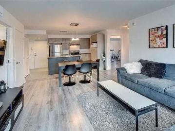 Apartment for rent in Roussillon