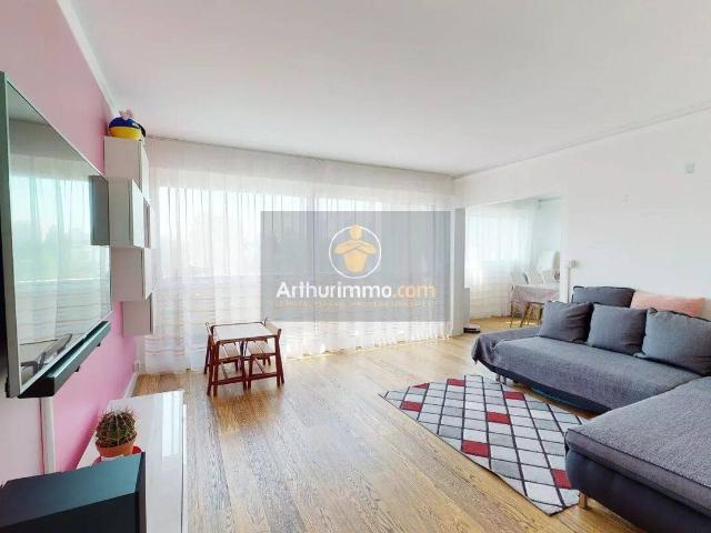 Appartement à louer Le Pecq 90 m2 avec balcon et parking