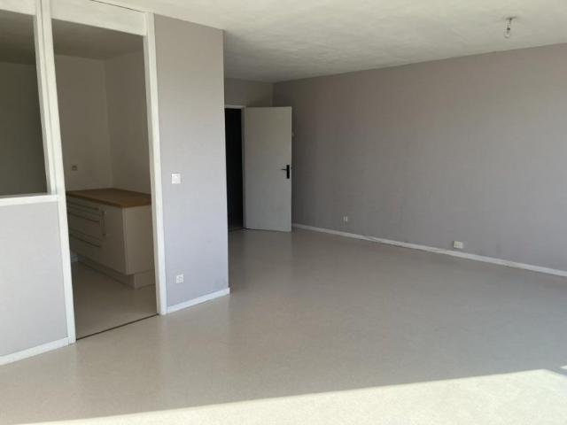 ▷ Appartement à louer • Lille • 82,02 m² • 1 096 € | immoRegion
