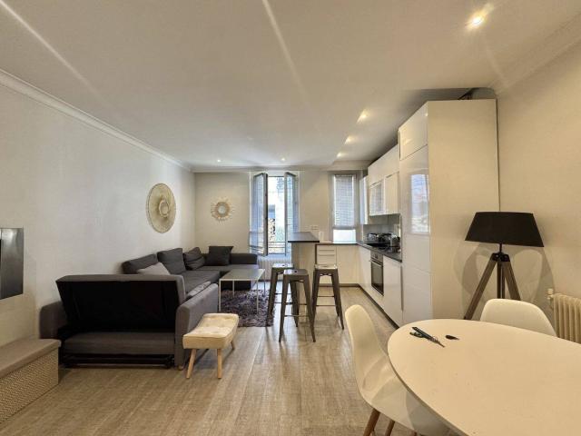 Appartement à louer Paris
